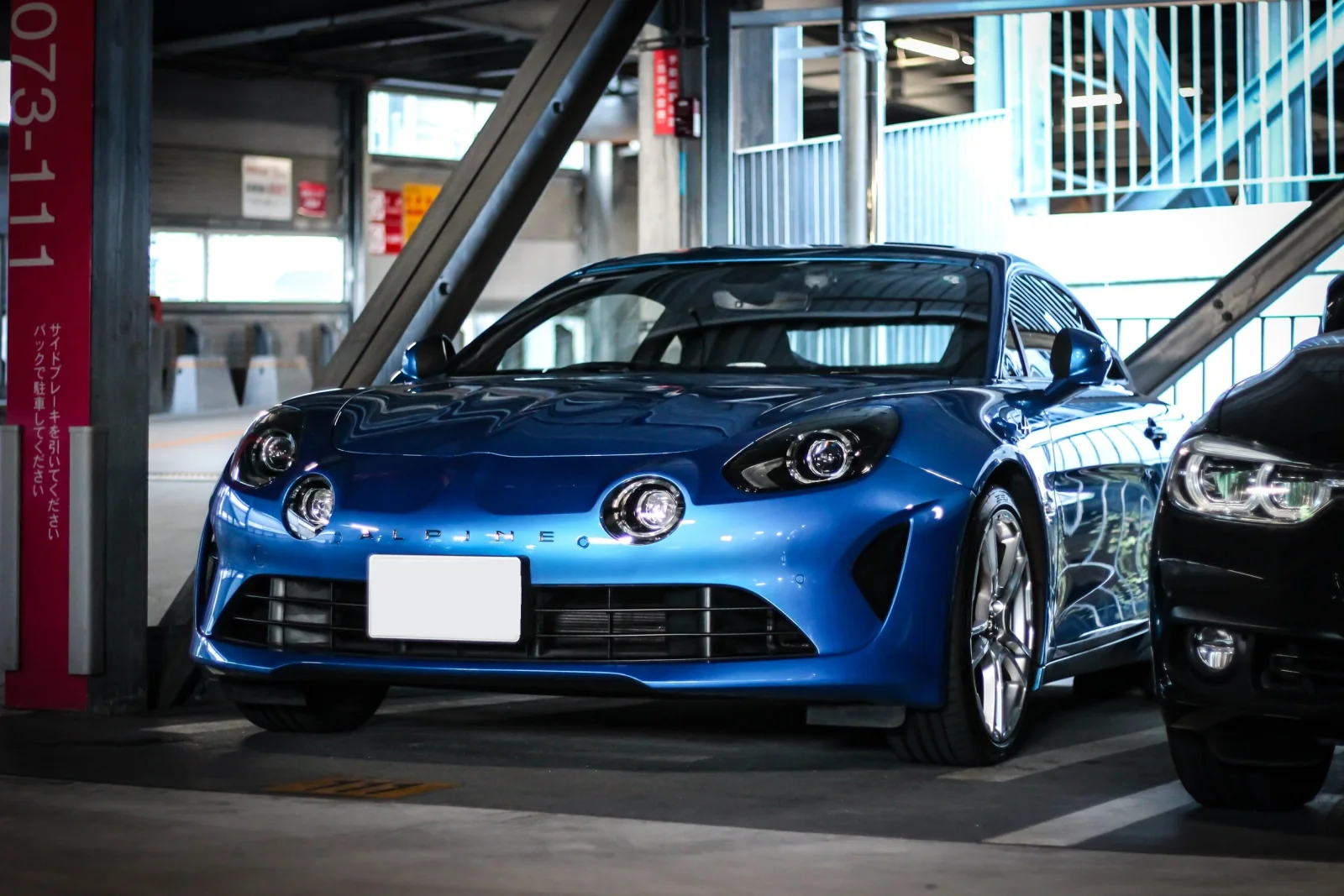 マンション駐車場